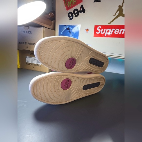 Coach women’s low line love sneakers - Picture 6 of 8